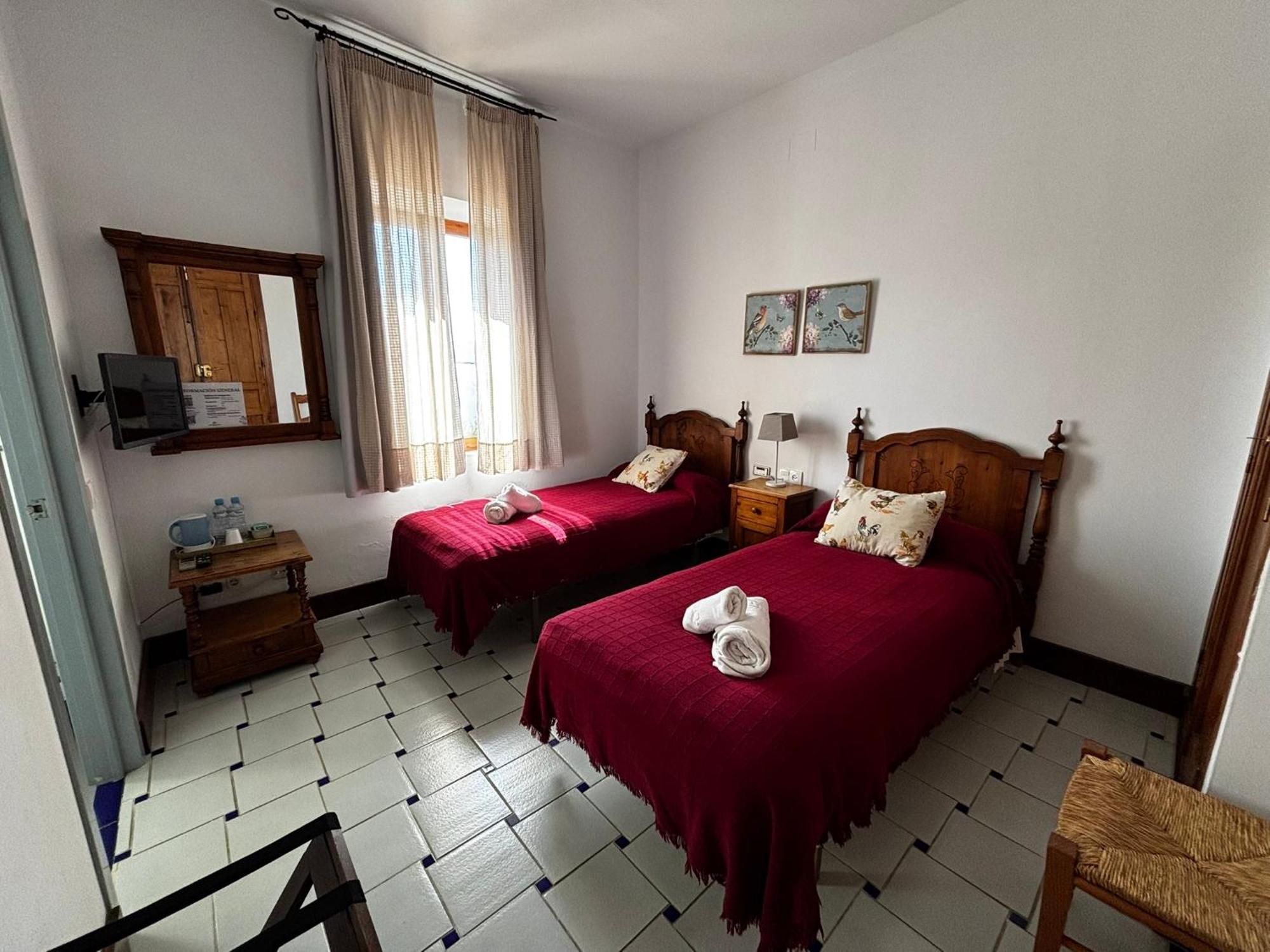 Hotel Entreolivos エル・ペドロソ エクステリア 写真