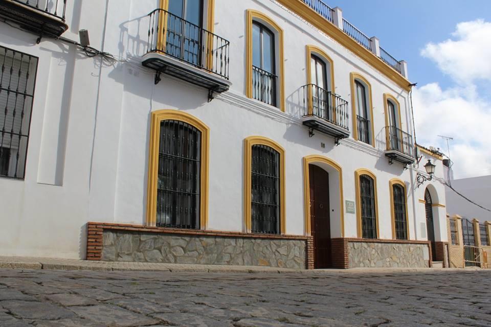 Hotel Entreolivos エル・ペドロソ エクステリア 写真